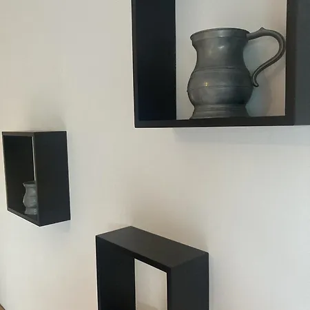Le Petit Mirabellier Appartement *